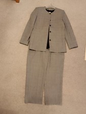 Viyella Ladies 2pc Trouser Suit Lightweight, grey, size 14