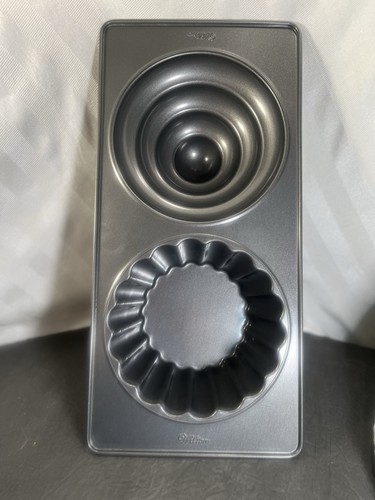 Wilton giant cupcake pan large - giant,