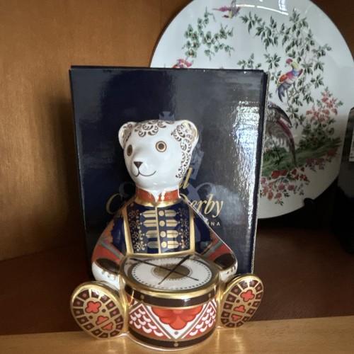 Royal crown derby - crown, bear