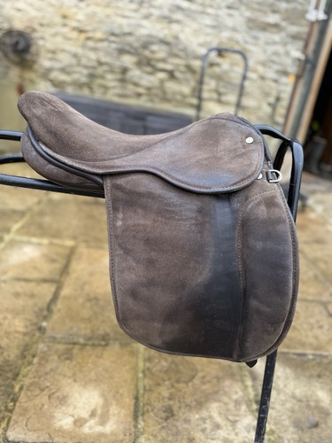 Show saddle - saddle,