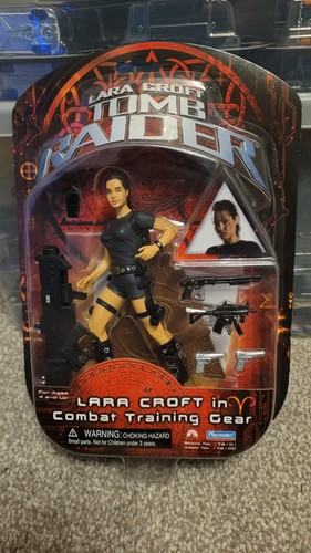 Lara croft tomb - tomb, combat