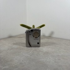 Fuji Finepix 4700Z Camera