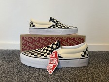 BRAND NEW Vans Classic Slip On