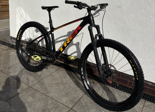 Trek mountain bike black 29in - trek,