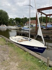 Wanderer Sailing Dinghy Sail Number 1473 Year 2000 With Trailer herefordshire