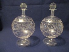 PR. LARGE PERFUME BOTTLES -