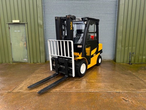 Forklift fork lift - forklift/fork, lift/forklift