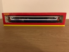 Hornby R4414 East Midlands Trains Mk3 FO 41077