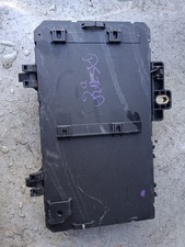 VAUXHALL ASTRA H 2006 FUSE BOX
