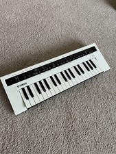 Yamaha Reface CS - Great condition, with box and details! WILLING TO TRADE!