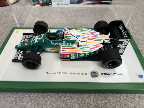 Minichamps scale g - 1:18,