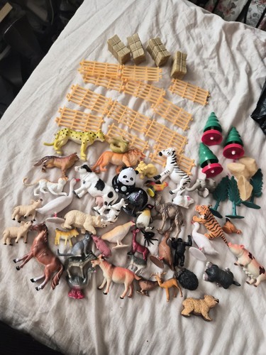 Job lot farm zoo animals - lot,