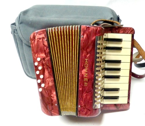Hohner accordion mignon 17 - hohner, mignon,