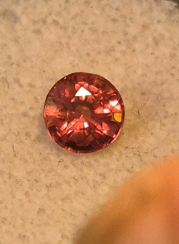 Colour change garnet 4ct - change,