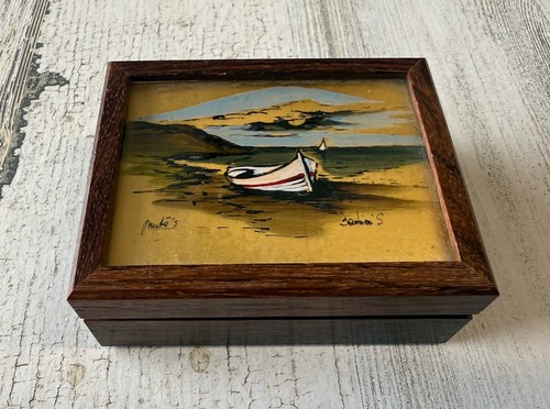 Vintage trinket box wood - vintage,