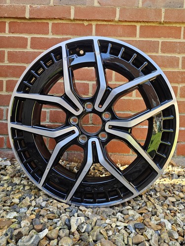 Mercedes alloy wheel eqa - alloy,
