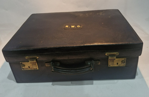 Vintage black leather attache - black,