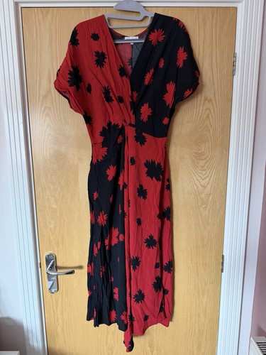 Warehouse red black floral - red,
