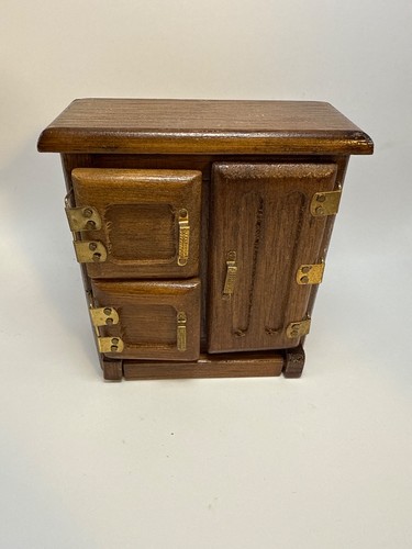 Dollhouse miniature scale - dollhouse, 1:12