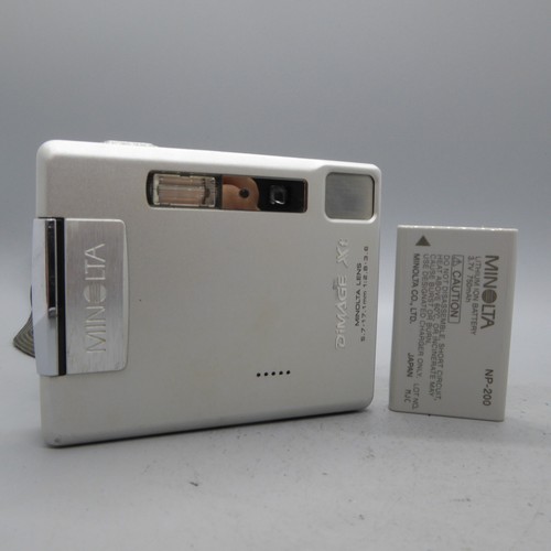 Minolta dimage 2mp - minolta, xt