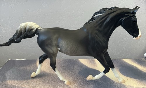 Breyer traditional kaalee - breyer,