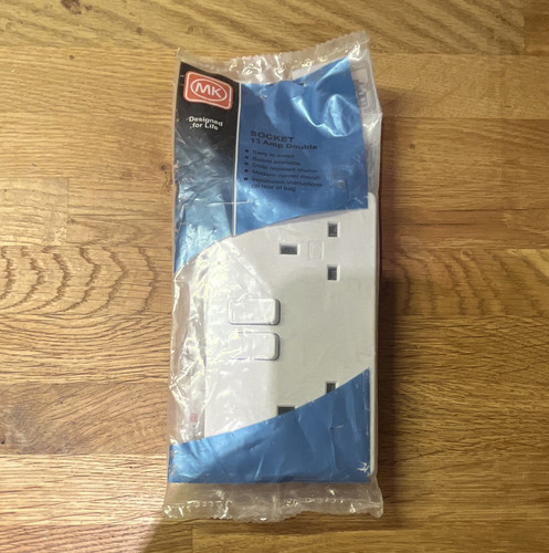 13a double switched socket - switched,