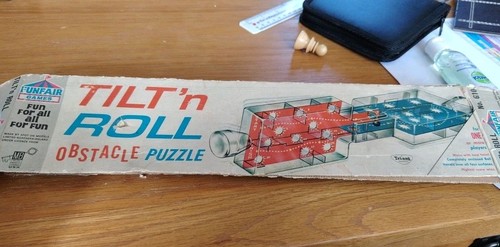 Vintage tilt roll - n, obstacle