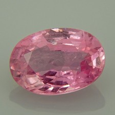 Oval Ceylon pink sapphire