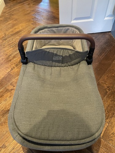 Mamas and papas strada pram - and,