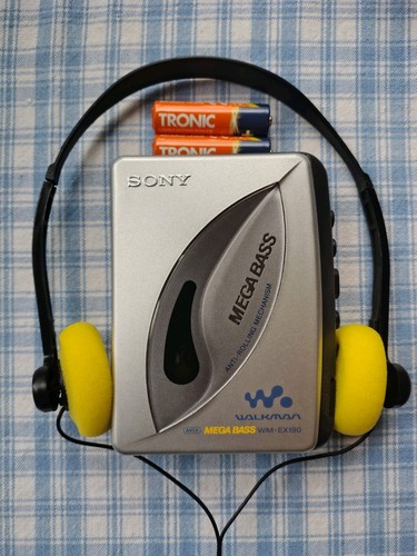 Serviced sony walkman ex190 - serviced,