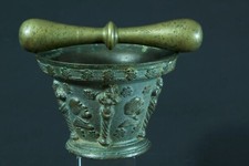 Antique Bronze Mortar Le