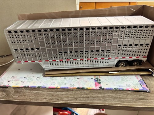 Ertl new silver - ertl, livestock