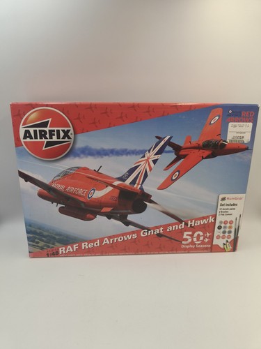 Airfix raf red - red, arrows