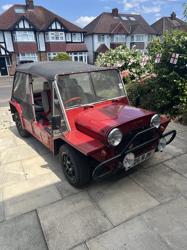 Mini moke - mini,