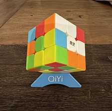 Qiyi Speed Cube 3x3 with