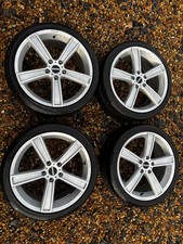Momo 18" alloy wheels set of 4