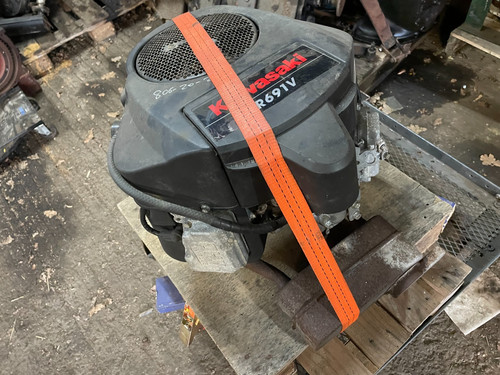 Kawasaki fr691v twin petrol - v,
