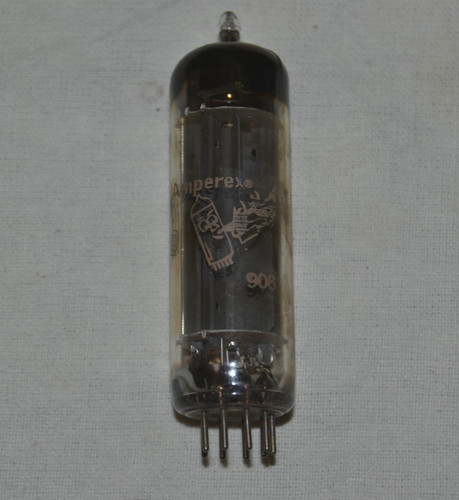 Vintage 1958 strong balanced - &,