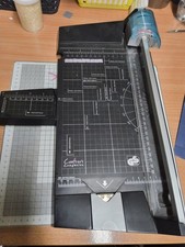 Crafters Companion Paper Cutter  Perforated  Score Wavy Lines & Corner Cutter