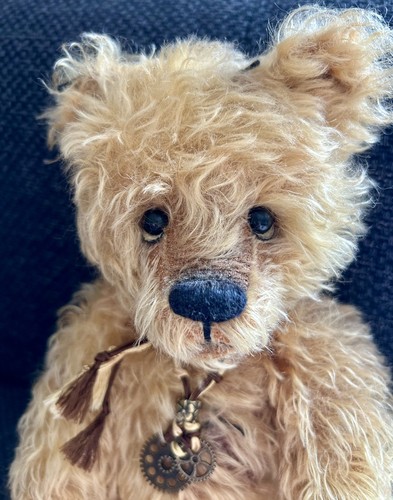 Charlie bears clockwise - bears,