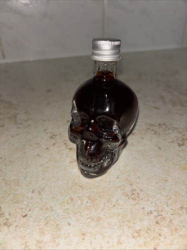 Skull alcohol bottle head - skull,