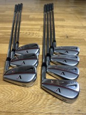 Nike VR Victory Red Tiger Woods Forged Iron Set 4-PW S300 Stiff Flex