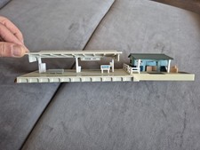 Micromachines train station