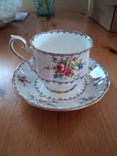 Royal albert vintage bone - royal,