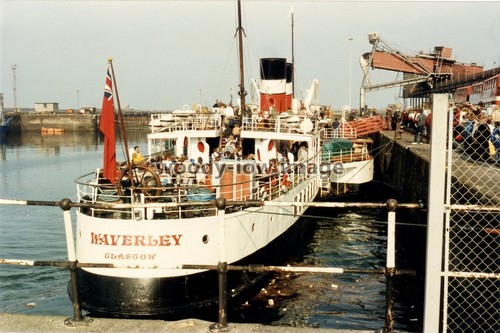 Rp03027 paddle steamer - steamer,