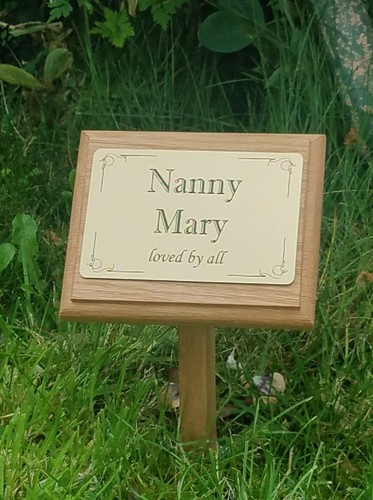 Solid oak wooden memorial - solid,