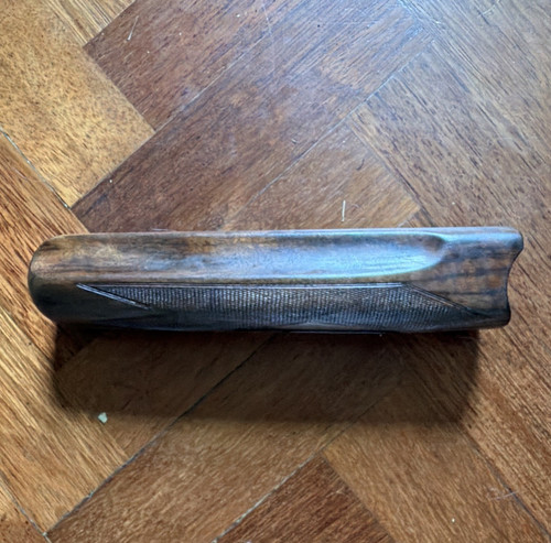 Perazzi beavertail forend
