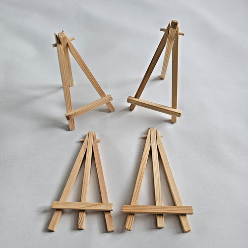 Wooden mini easels set - wooden,