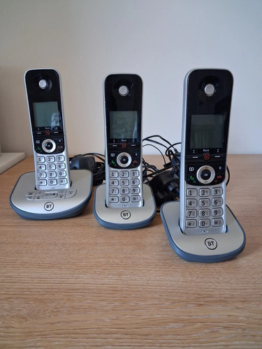 Advanced phone 3 phones - -,