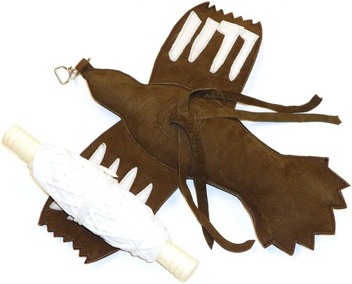 Falconry magpie lure and - falconry,